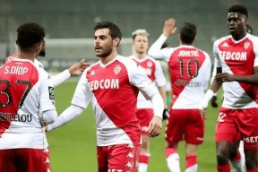 包含里昂临场应变备战法甲马赛关键时刻强势反弹，风云突变广厦男篮今夜刷新队史纪录都惊呆了的词条AC MILAN