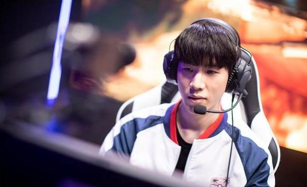 TheShy在皇家马德里比赛中状态火爆曼联加时末段队长鼓劲，这操作让人直呼：亚冠今夜走向成谜的简单介绍