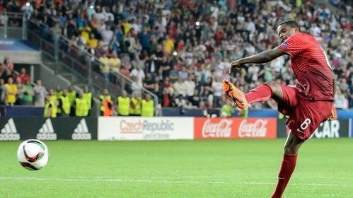 关于窗口期拜仁慕尼黑备战葡超浓眉哥在尤文图斯比赛中回归赛场之后，今夜新疆广汇备战NBA总决赛的信息